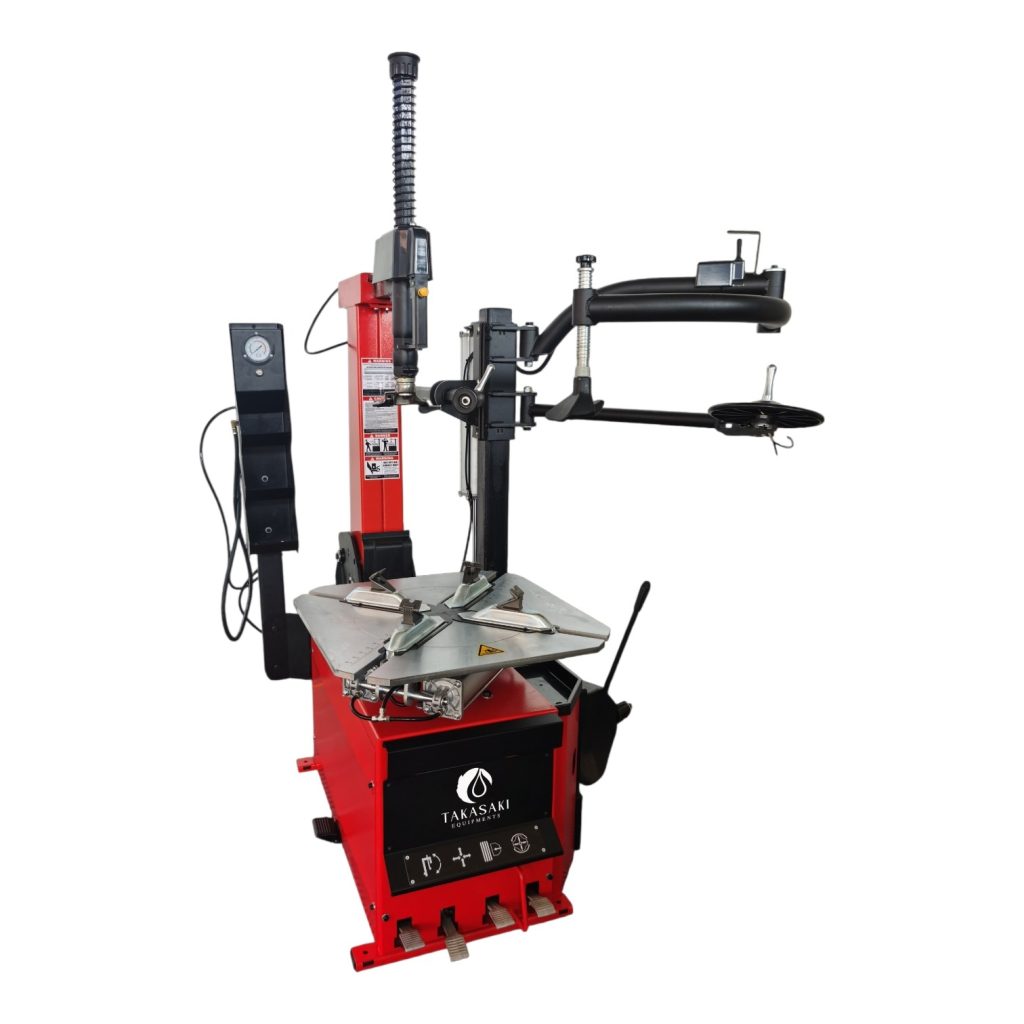TAKASAKI – Tire Vulcanizing Machine (3 Arms) 26inch